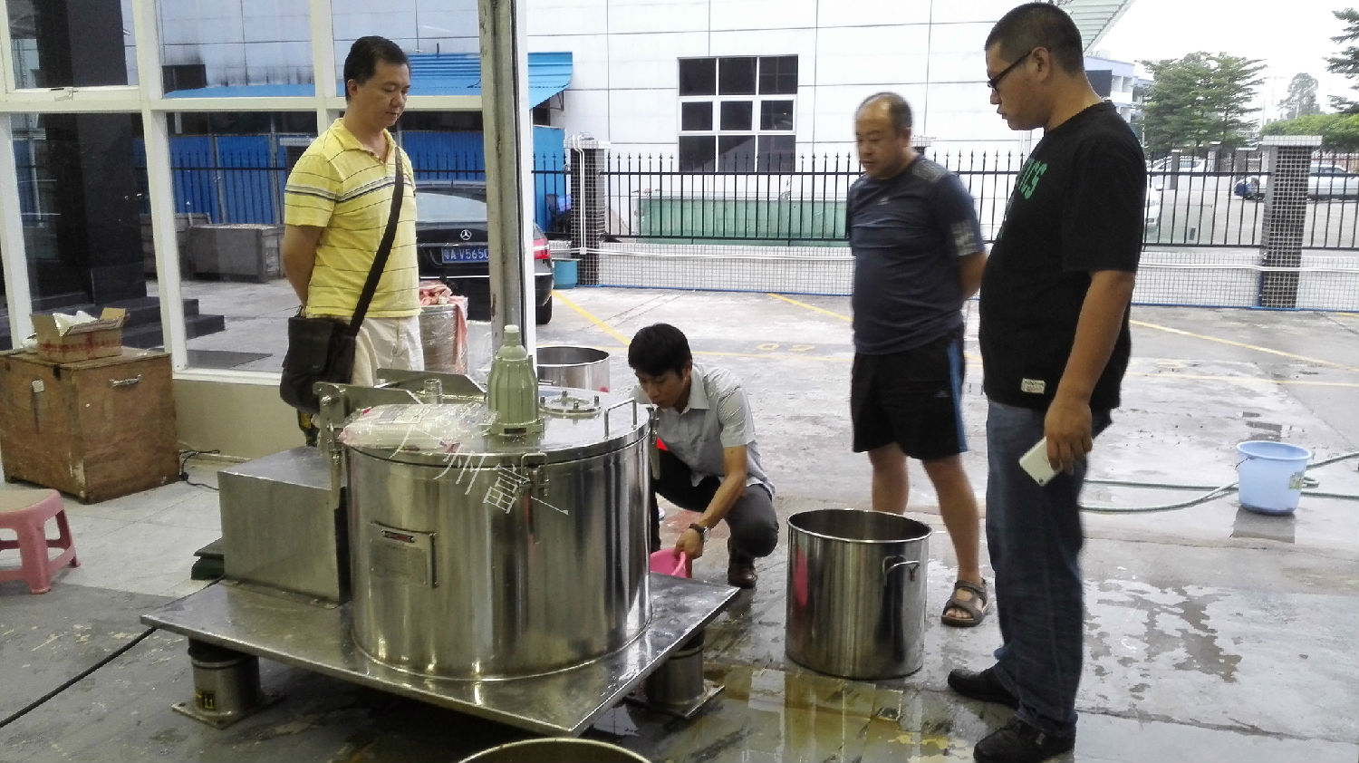 荔枝果汁飲料分離過(guò)程-廣州富一